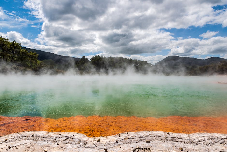 New Zealand Travel Guide Rotorua Geothermal Parks